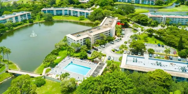1902 Bermuda Circle #H-2, Coconut Creek, FL 33066