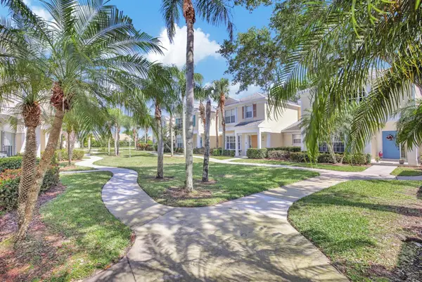 10890 Sea Hibiscus Lane #10890, Tamarac, FL 33321