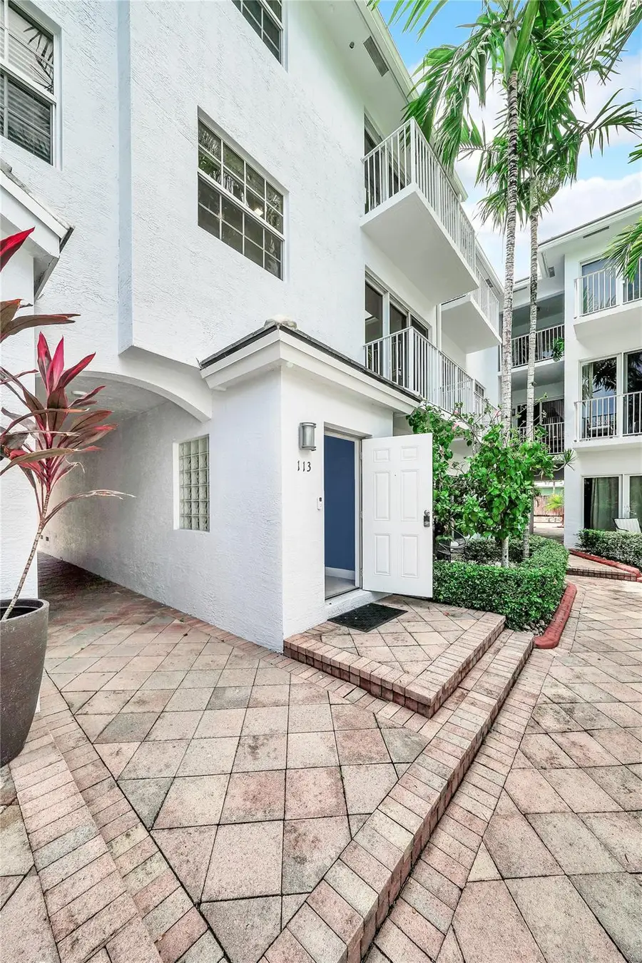 2725 NE 8 Avenue #113, Wilton Manors, FL 33334 - #3