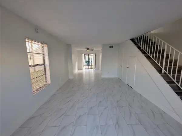 2456 NW 52nd Avenue #2456, Lauderhill, FL 33313
