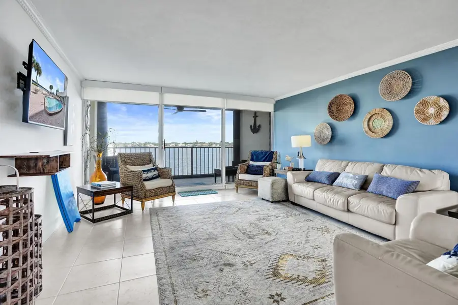 132 Lakeshore Drive #317, North Palm Beach, FL 33408 - #2
