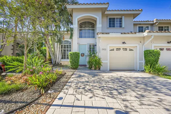2922 Port Royale Lane #2922, Fort Lauderdale, FL 33308