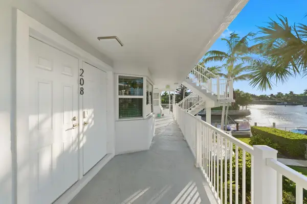 535 Hendricks Isle #208, Fort Lauderdale, FL 33301