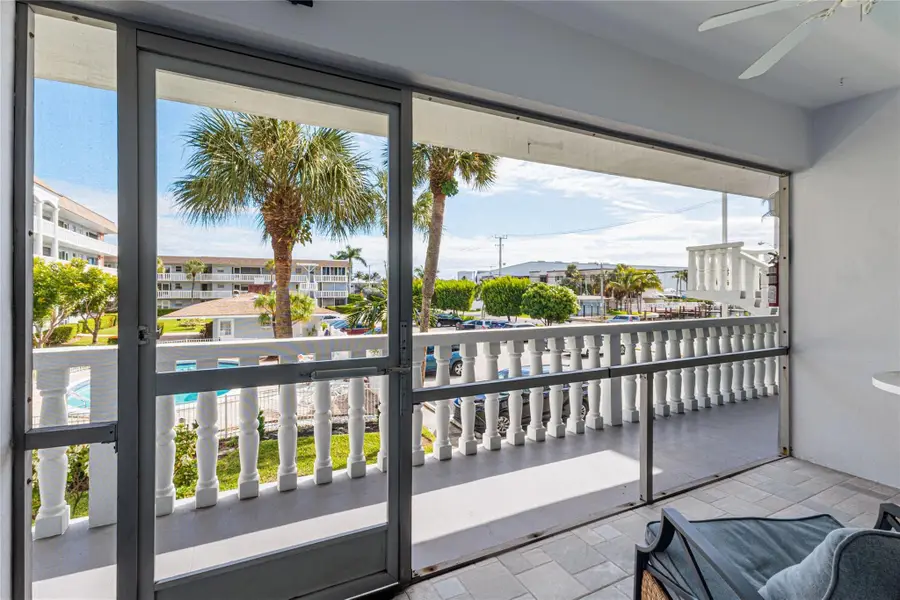 490 SE 19th Avenue #203, Pompano Beach, FL 33060 - #3