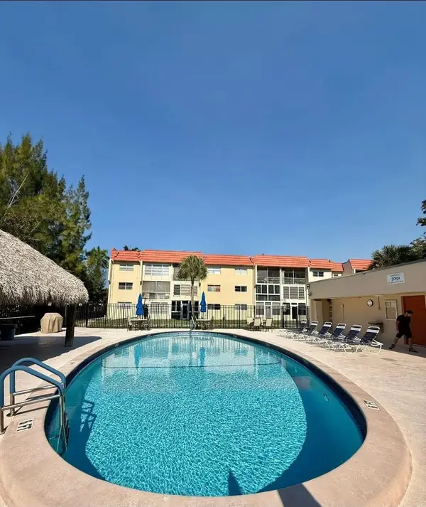 3091 E Sunrise Lakes Drive #101, Sunrise, FL 33322