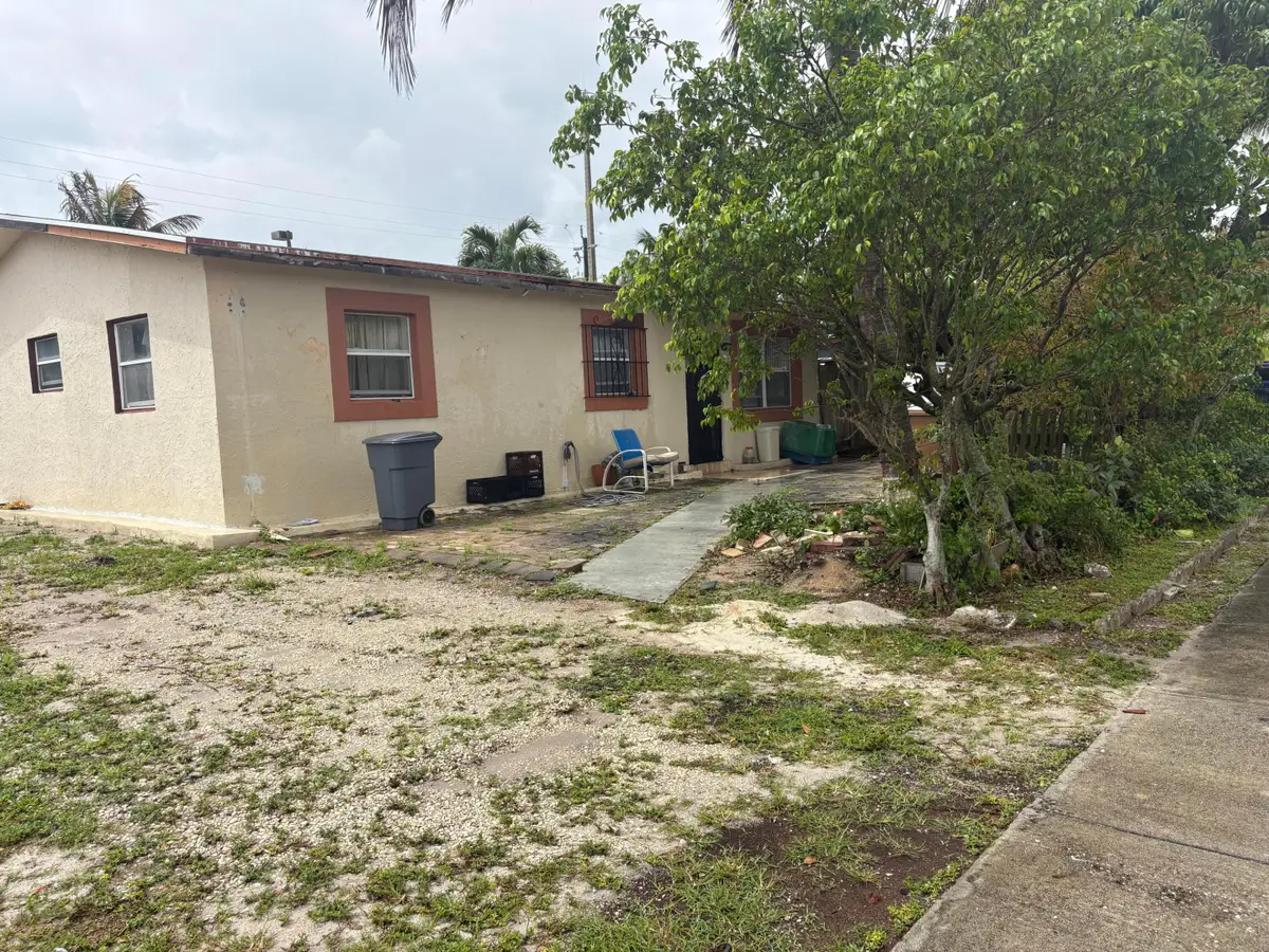 930 NE 52nd Court, Deerfield Beach, FL 33064 - #1