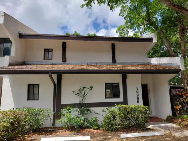 19986 NE 5th Court #4d, Miami, FL 33179
