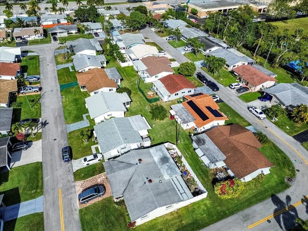 4805 NW 25th Terrace, Fort Lauderdale, FL 33309 - #1