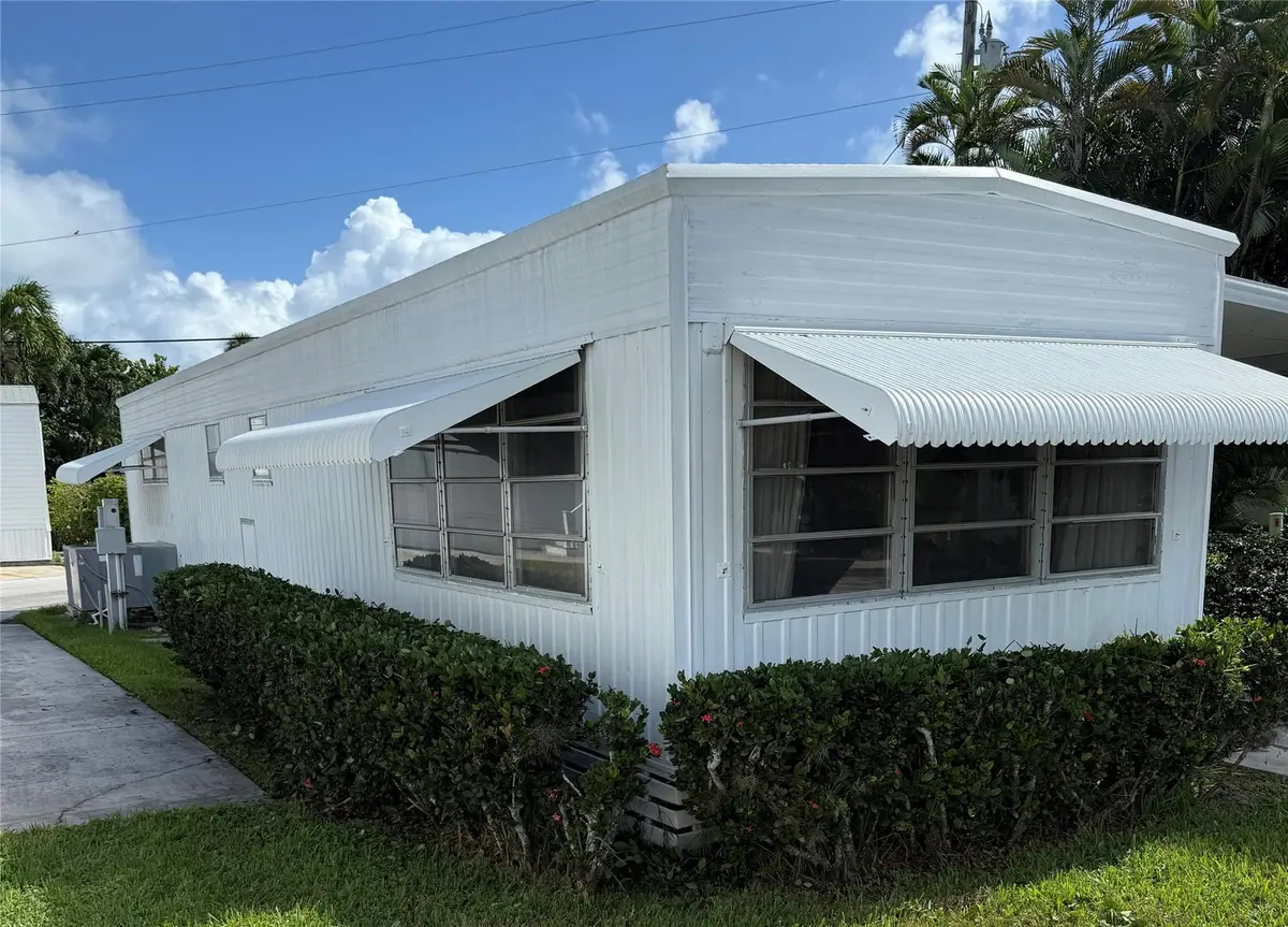 201 Mallard Drive, Boynton Beach, FL 33435 - #1