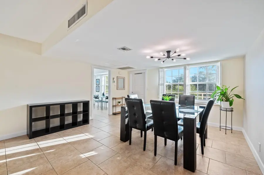 3900 Oaks Clubhouse Drive #310, Pompano Beach, FL 33069 - #2