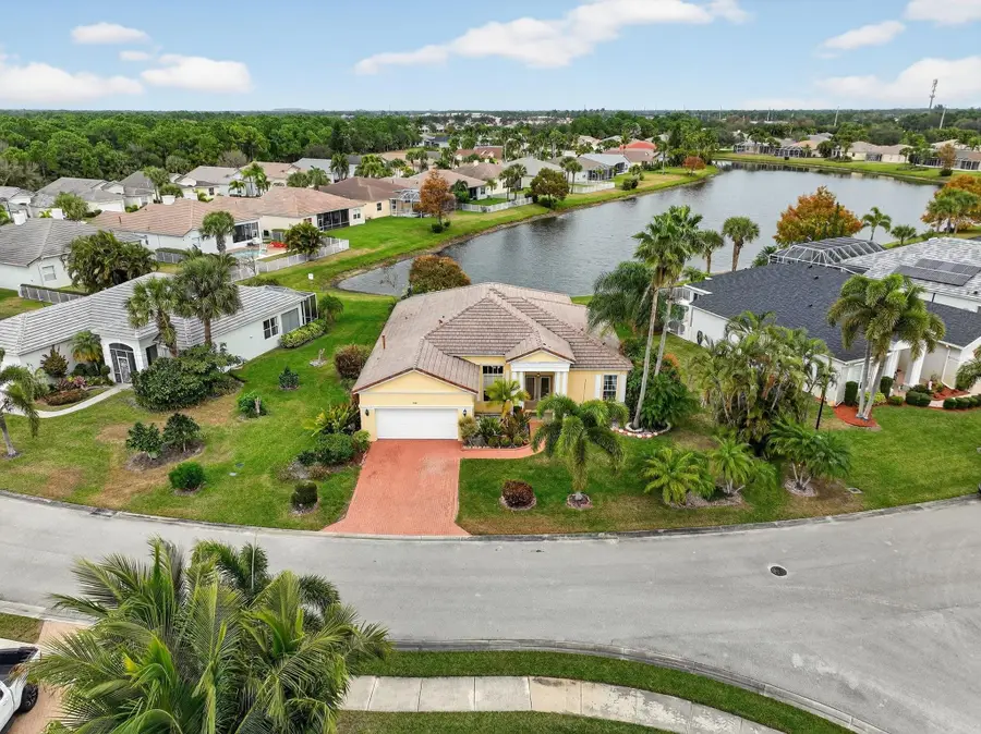 544 SW Lake Manatee Way, Port Saint Lucie, FL 34986 - #3