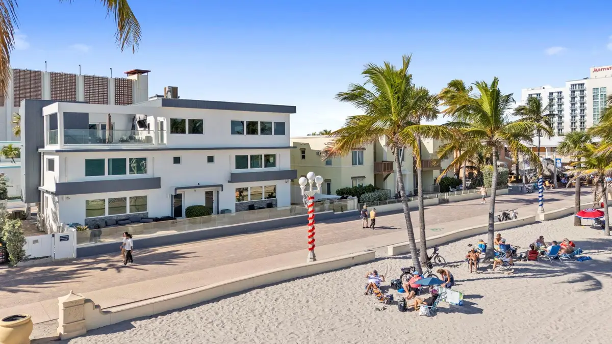 2201 N Surf Road, Hollywood, FL 33019 - #1