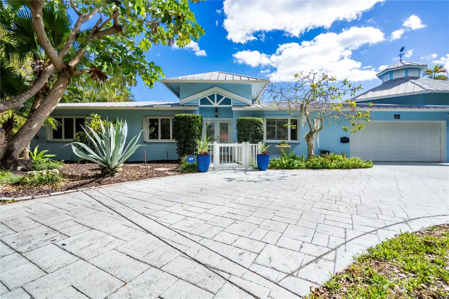 2432 NE 22nd Avenue, Lighthouse Point, FL 33064 - #3