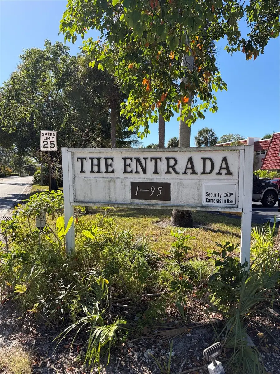 21 Jacaranda Drive #121, Plantation, FL 33324 - #2