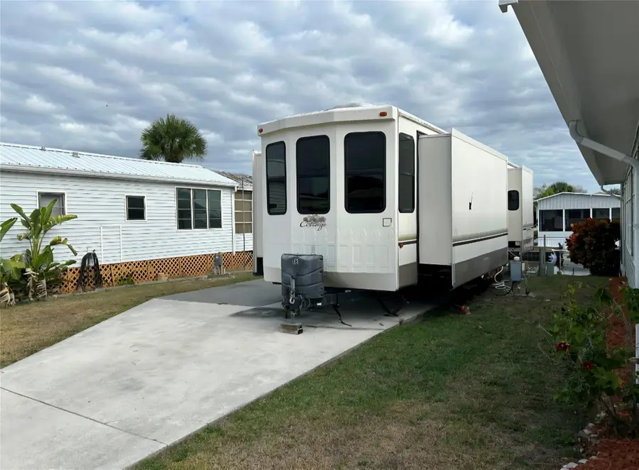 18 Shell Road, Okeechobee, FL 34974 - #3