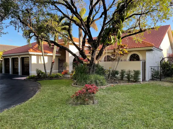8472 NW 52nd Place, Coral Springs, FL 33067