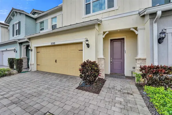5068 Greenway Drive, Hollywood, FL 33021