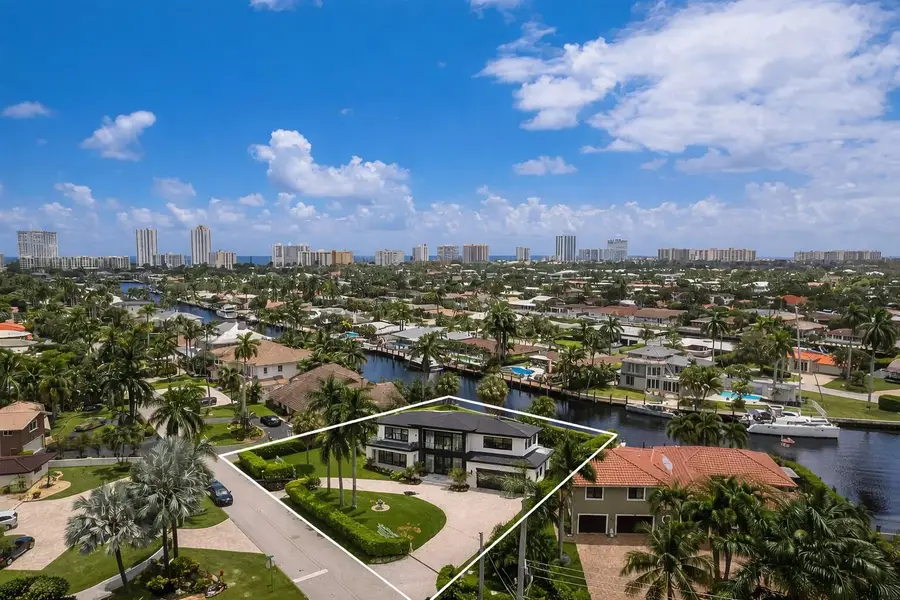 2200 SE 8th Street, Pompano Beach, FL 33062 - #3