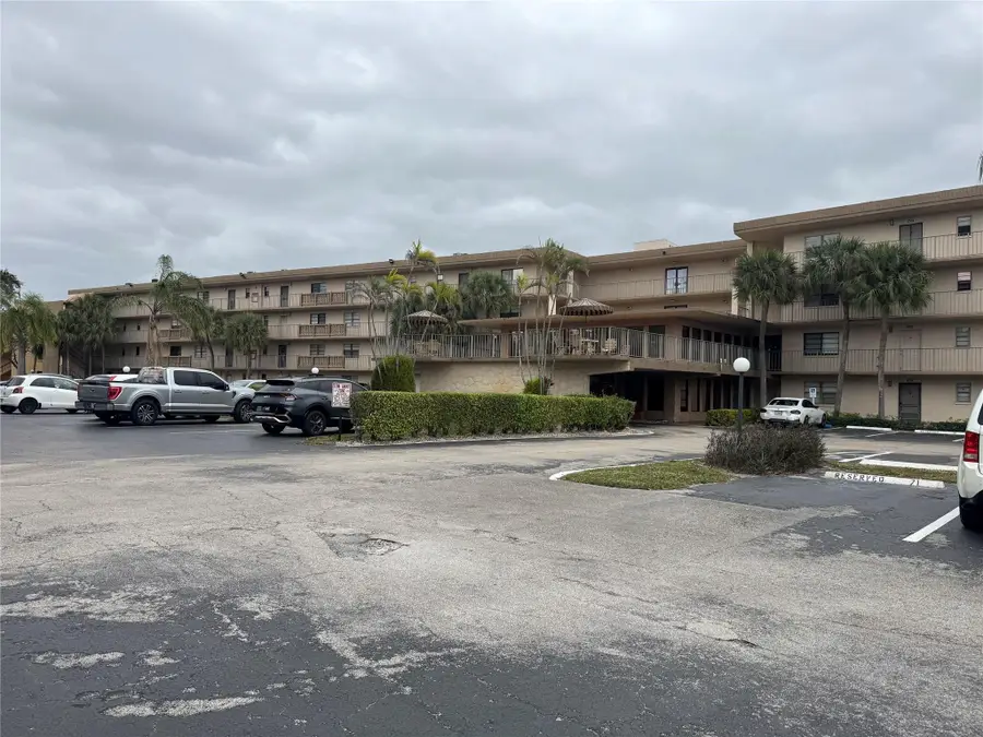9300 SW 8th Street #215, Boca Raton, FL 33428 - #2