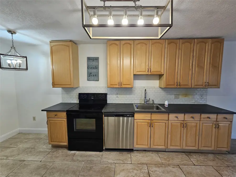 2050 Oleander Boulevard #10-105, Fort Pierce, FL 34950 - #2