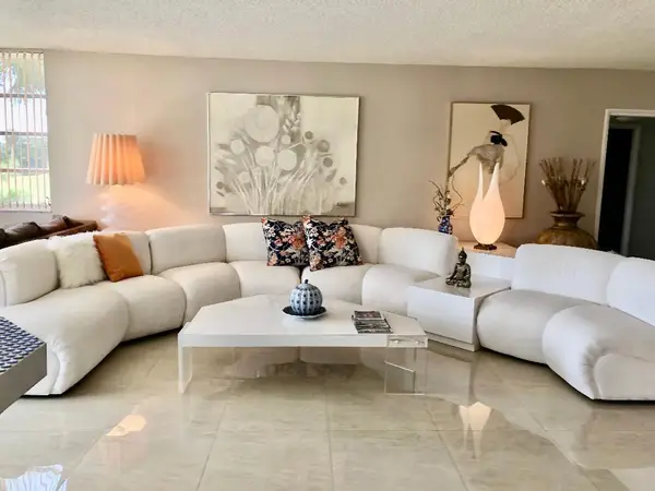 800 Cypress Grove Drive #204, Pompano Beach, FL 33069