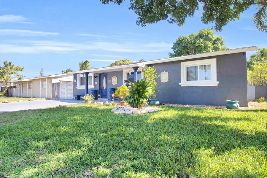 524 SW 72nd Avenue, North Lauderdale, FL 33068 - #3