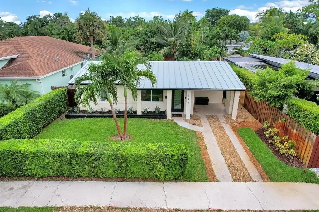 820 NE 17th Street, Fort Lauderdale, FL 33305 - #1