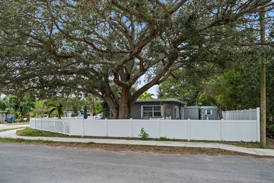 5829 Hayes Street, Hollywood, FL 33021 - #3