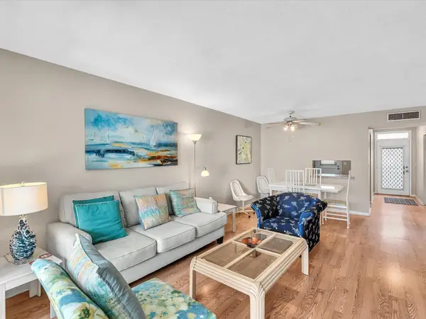 2881 NW 47th Terrace #209, Lauderdale Lakes, FL 33313