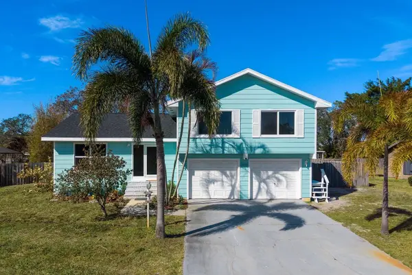 2450 SE Alden Street, Port St Lucie, FL 34984
