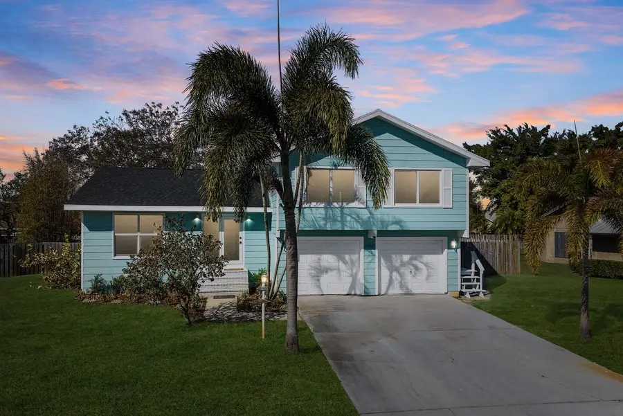 2450 SE Alden Street, Port Saint Lucie, FL 34984 - #2