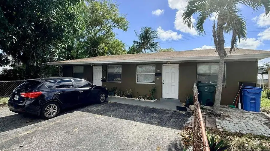 280 NE 40th Court, Oakland Park, FL 33334 - #2