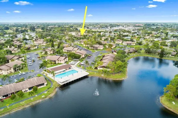 444 Pine Glen Lane #D-1, ,, FL 33463
