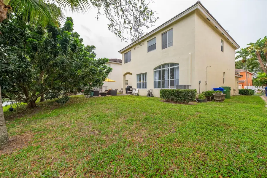 2257 NW 77th Terrace, Pembroke Pines, FL 33024 - #3