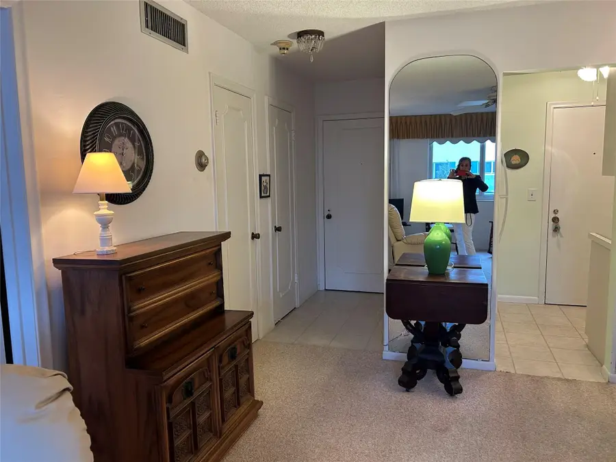 6263 NE 19th Avenue #906, Fort Lauderdale, FL 33308 - #3
