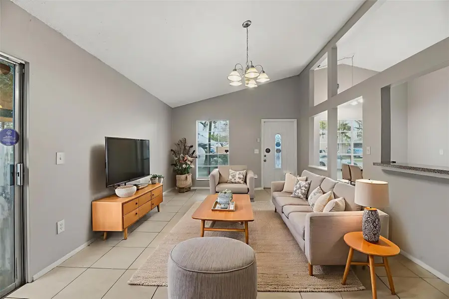 8666 SW 14th Street, Pembroke Pines, FL 33025 - #2