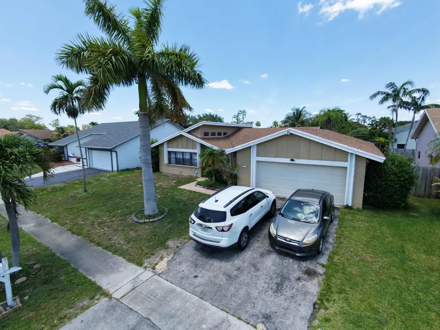 9711 NW 33rd Street, Sunrise, FL 33351 - #2