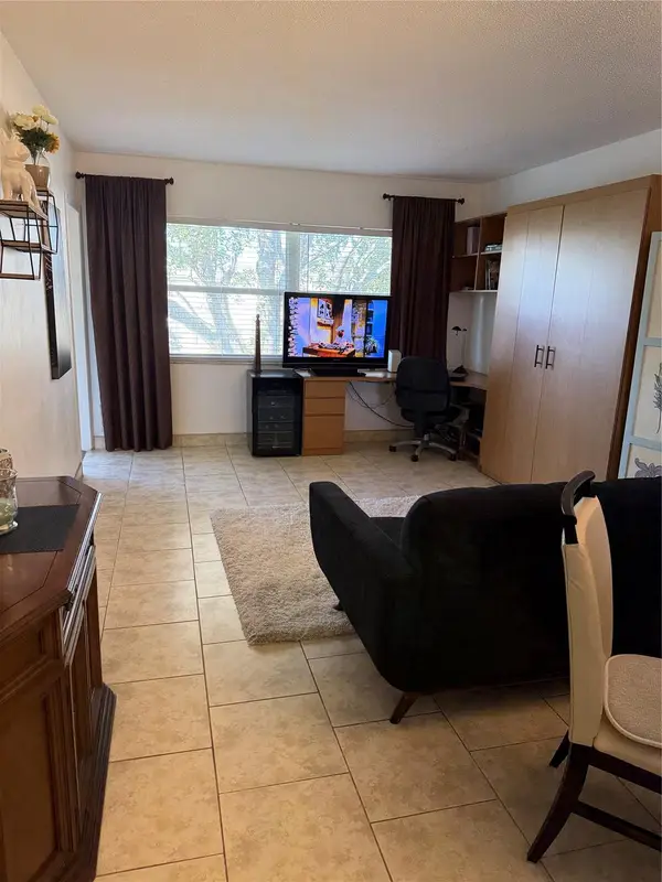 4331 NW 16th Street #D308, Lauderhill, FL 33313