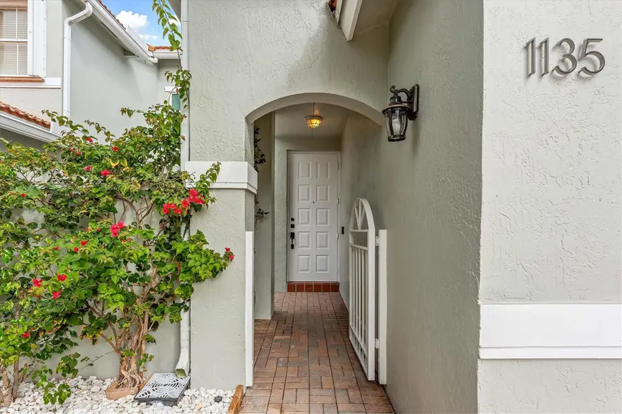 1135 Buttonwood Lane, Hollywood, FL 33019 - #3