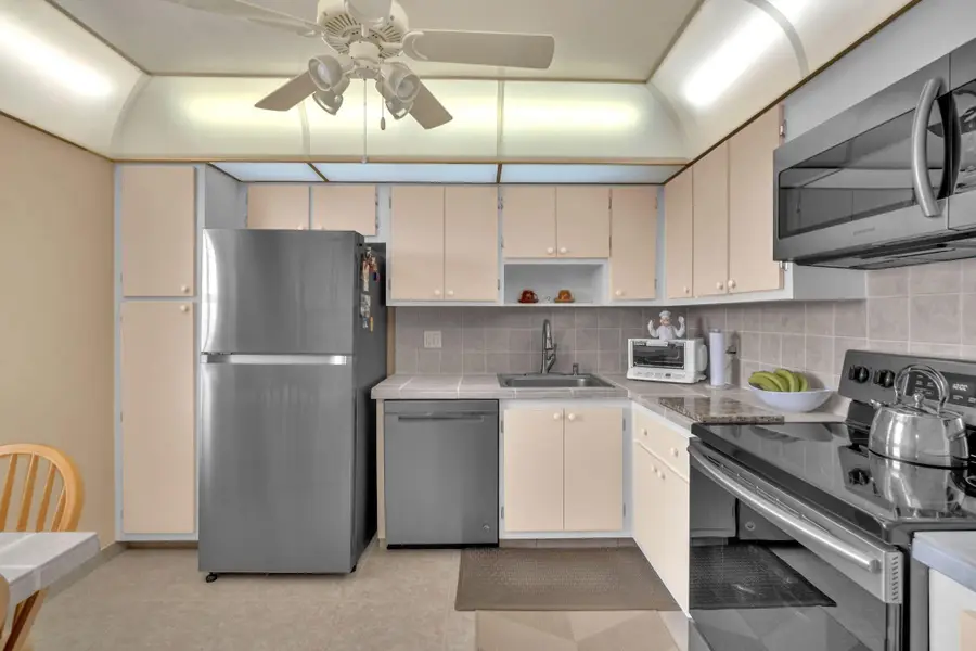 605 Oaks Drive #907, Pompano Beach, FL 33069 - #3