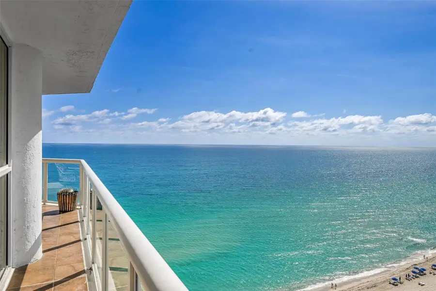 16425 Collins Avenue #2011, Sunny Isles Beach, FL 33160 - #3