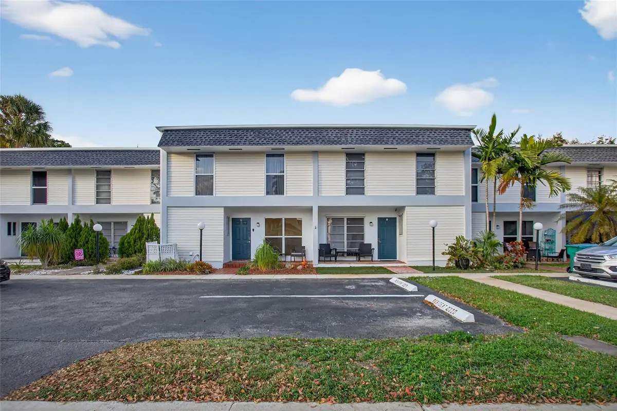 3331 Farragut Street #8d, Hollywood, FL 33021 - #1