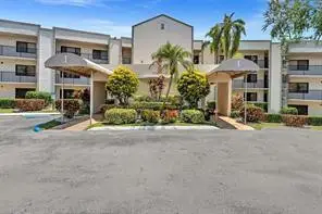 10803 W Clairmont Circle #102, Tamarac, FL 33321