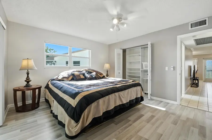 61 Somerset C, West Palm Beach, FL 33417 - #2