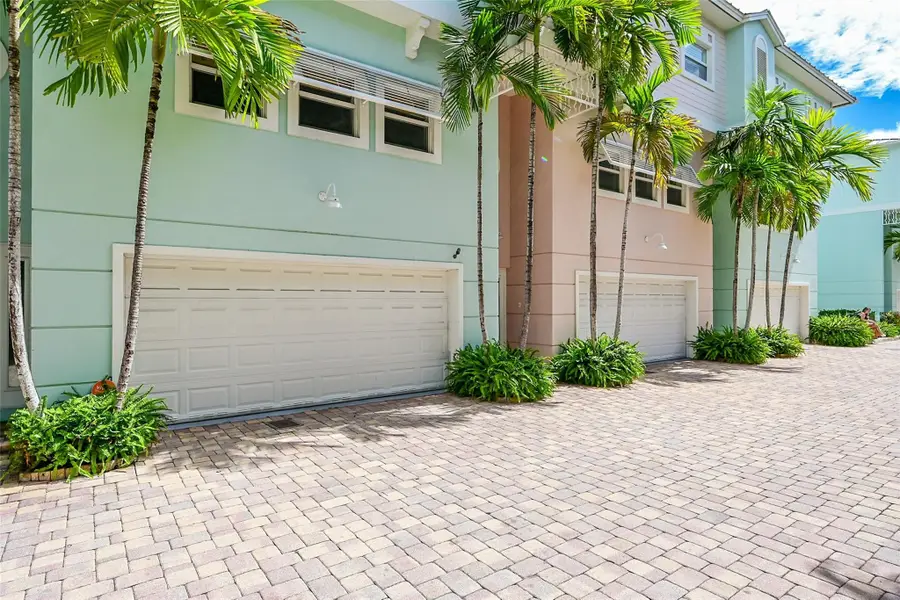453 NE 1st Street, Pompano Beach, FL 33060 - #2