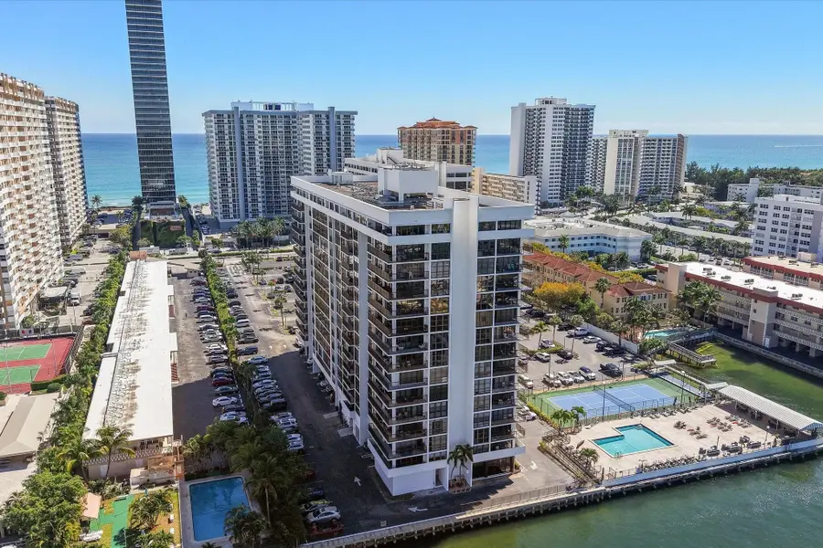 2017 S Ocean Drive #Ph1, Hallandale Beach, FL 33009 - #3