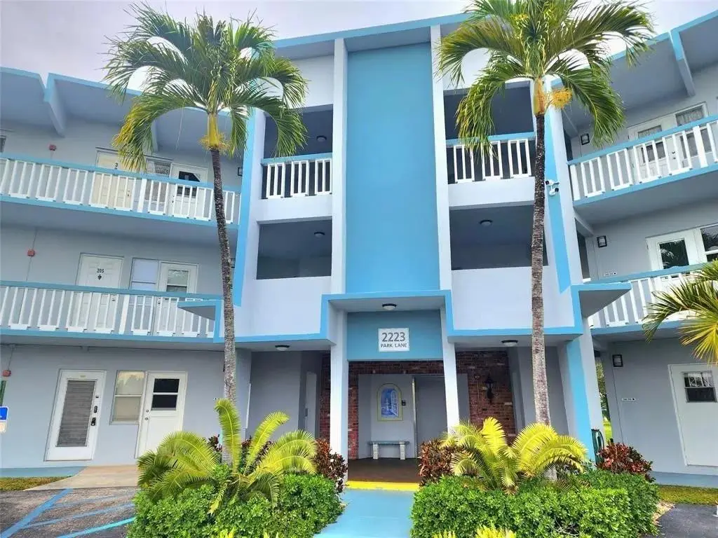 2223 Park Lane #302, Hollywood, FL 33021 - #1