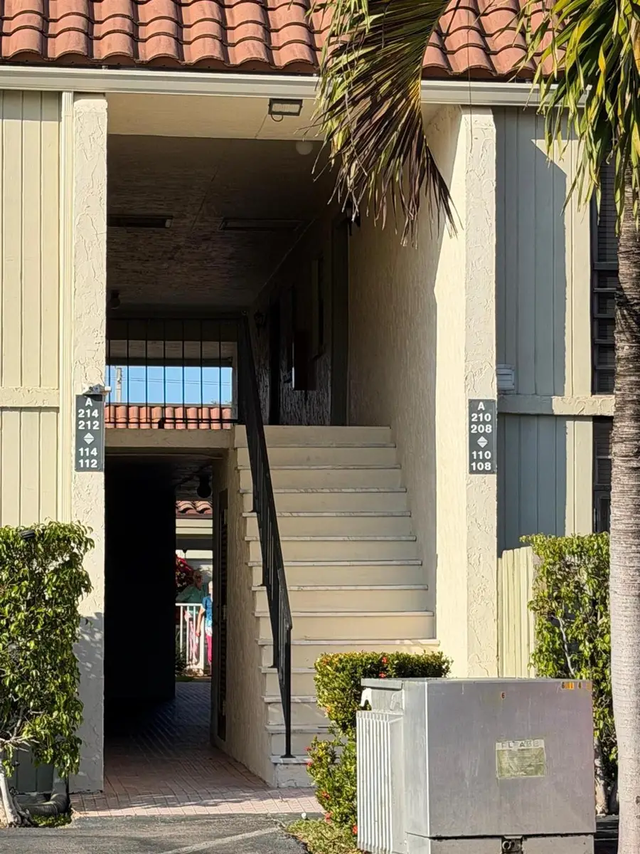 1124 NW 13th Street #208A, Boca Raton, FL 33486 - #2