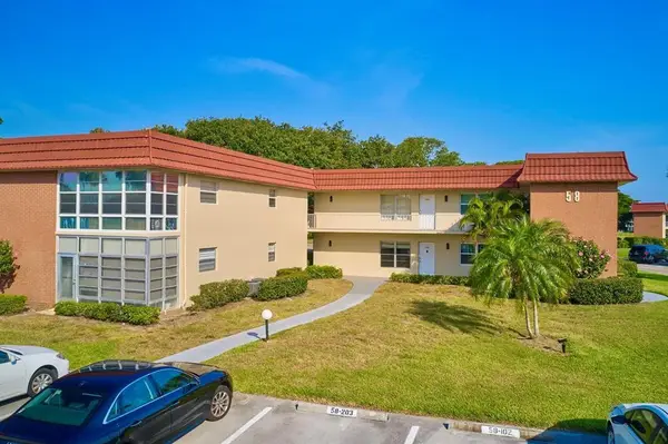 58 Woodland Drive #102, Vero Beach, FL 32962