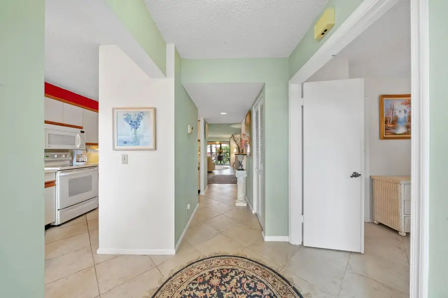 5306 Cedar Lake Drive #203, Boynton Beach, FL 33437 - #3